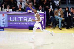 nba选秀日交易汇总