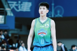 中国女足球员重庆籍