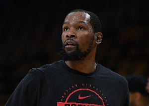 nba一支球队赚多少钱