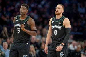 nba直播火箭和马刺比赛录像