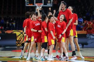 中国女篮71-51力克意大利 锁定小组第二避开澳大利亚与美国