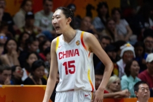 杨毅：韩旭是优秀的终结点 但不像08年姚明那样能担任进攻发起点