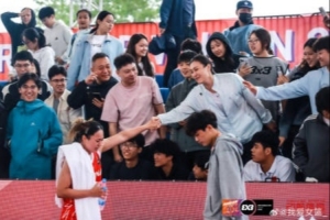 三人女篮U23世界杯次日报道：中国队再添两胜 强势挺进八强