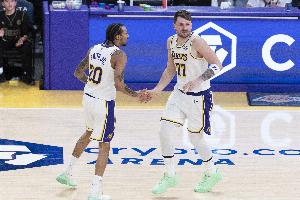 皇马新援在望!小尼克·史密斯透露:东契奇称NBA比欧洲联赛容易得多