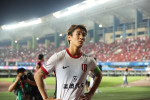 体坛:韦世豪此番受罚并不冤枉,他该在国家队重新赢得掌声了