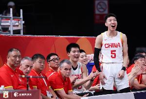 媒体人痛批:中国男篮惨负日本男篮二队 遭遇全方位溃败