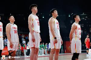 三分失准！中国男篮21投仅7中 伊朗男篮33投15中远投制胜