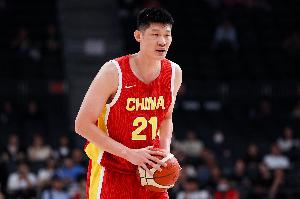 媒体人曝今夏男篮集训长达138天 胡金秋等人赛事连轴转身心俱疲