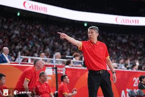 郭士强：下窗口期将依据联赛表现选人 预计有新面孔入选