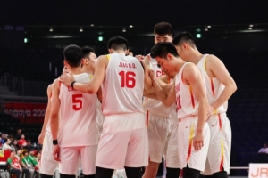 中国篮球之队：正视亚运暴露短板 中国男篮启动全面复盘
