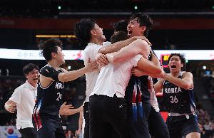 李贤重：因训练取消就状态下滑不配做职业球员 我们将愤怒化为斗志