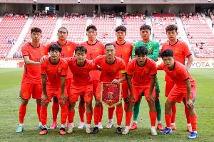 门将李昊延续神勇状态！战阿联酋献5次扑救，首轮面对朝鲜4次扑救力保胜局