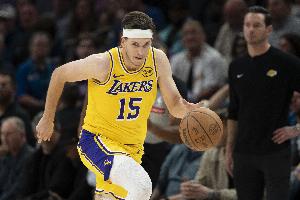 湖人随队记者:里夫斯ESPN百大排名从第60位跃升至第37位 契合外界预期