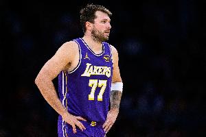 排名不升反降！东契奇去年高居ESPN百大第三 今夏跌至第四