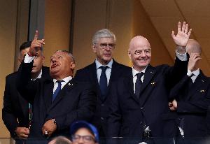 权游翻版！路透社：FIFA博弈才刚开始，因凡蒂诺留任各方妥协