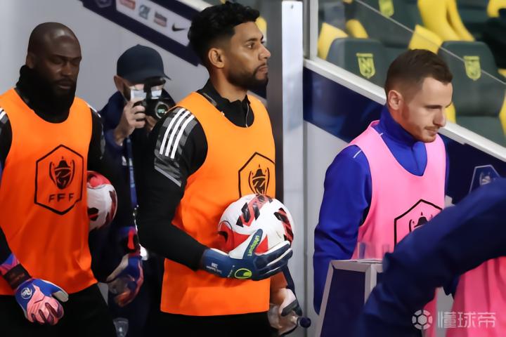FC阿尔兰达VS哈马比TFF直播_FC阿尔兰达VS哈马比TFF高清免费直播_瑞典甲无插件在线观看