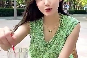 詹姆斯到访非洲安哥拉旅游部长陪同参观埃斯克拉瓦图拉博物馆