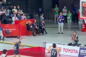 宫鲁鸣谈三分13中0：这场球不能代表全部，我自己做球员时也曾10中0